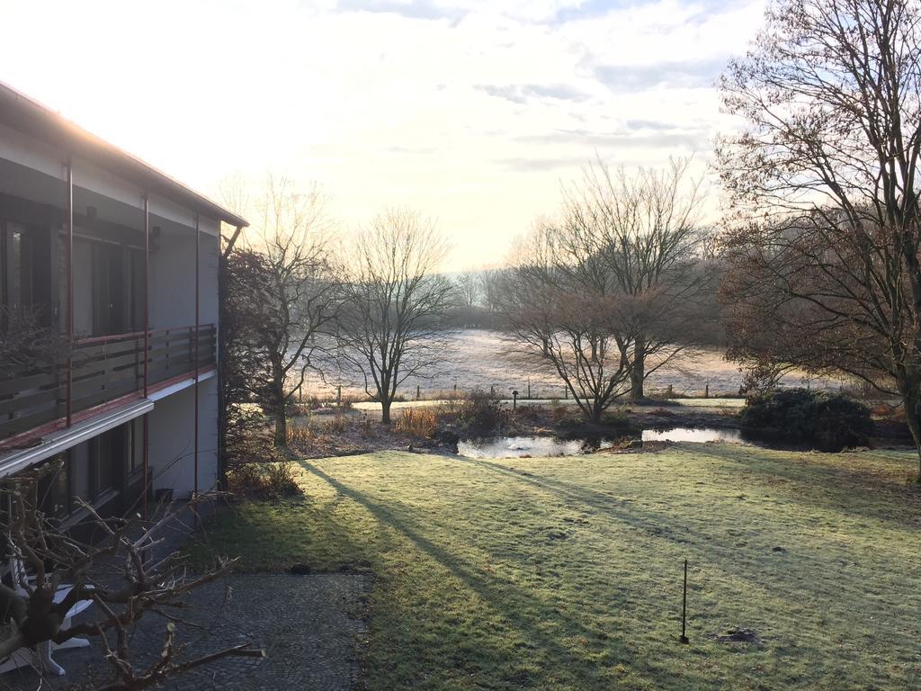 Villa Am Huelser Berg Naehe Duesseldorf Krefeld Exterior photo